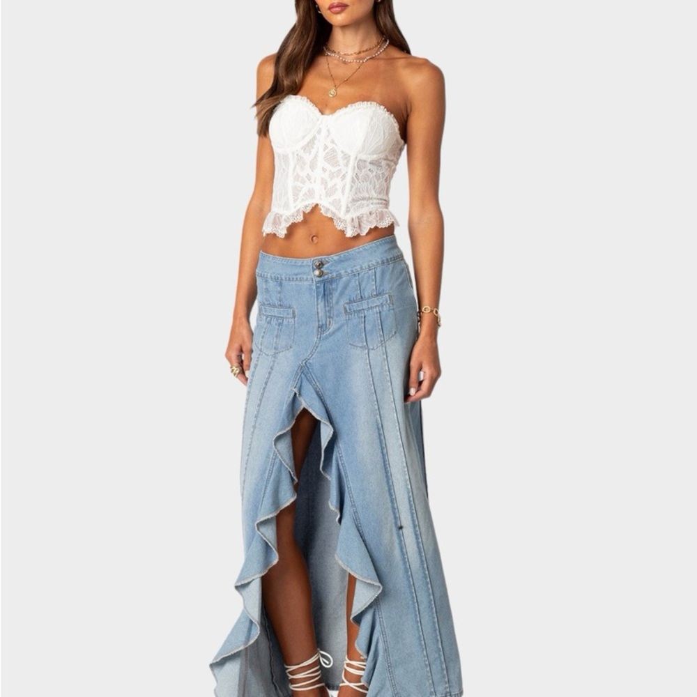 EDIKTED Valencia Ruffle Slitted Denim Maxi Skirt